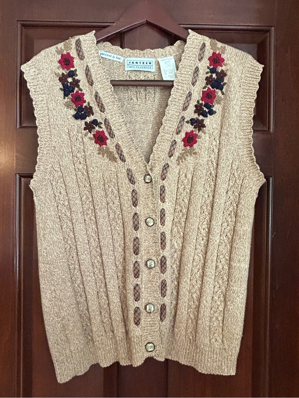 Vintage Jantzen Floral Embroidered Cable Knit Sweater Vest Cardigan XL